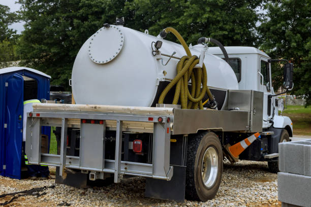 Best Porta potty rental near me  in Omaha, TX