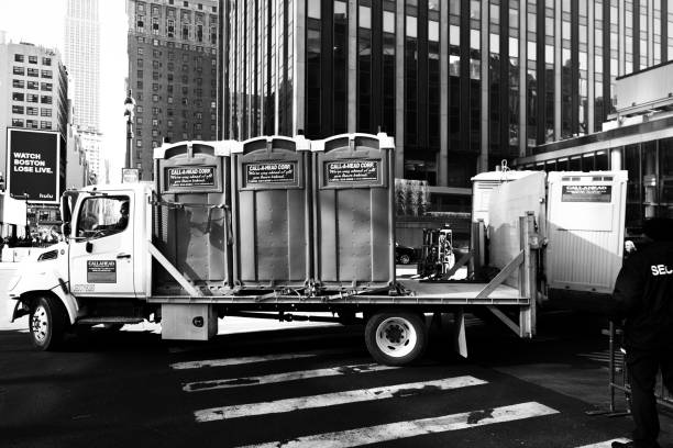 Best Portable restroom trailer rental  in Omaha, TX
